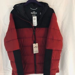 New without tags-Hollister Men’s XS puffer jacket collection